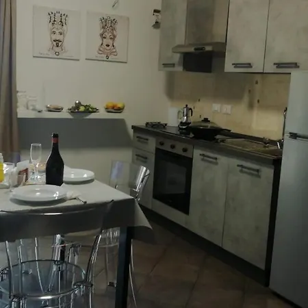 Casa Del Moro Giardini-Naxos