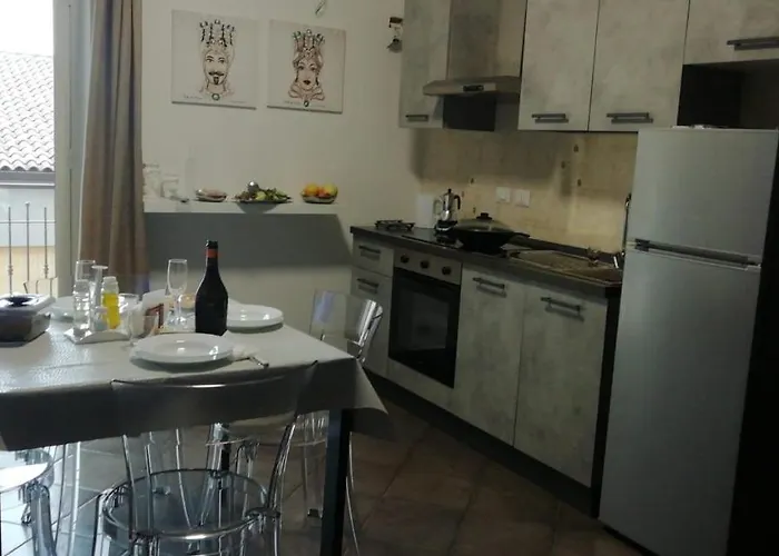 Casa Del Moro Giardini-Naxos